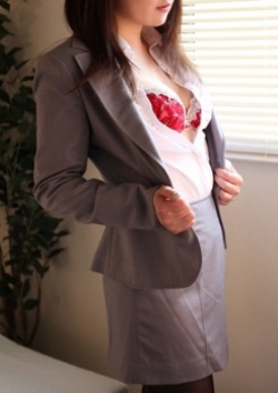 若妻びしょぬれオフィス ユミ