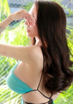 倶楽部ルーブル 美月 香乃