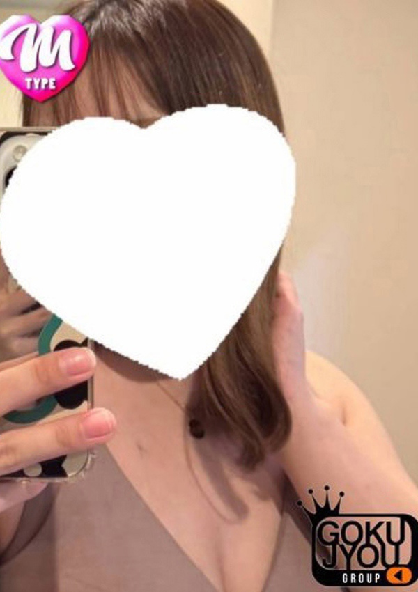 縛られた僕は極上な痴女たちの性奴隷 みぃ