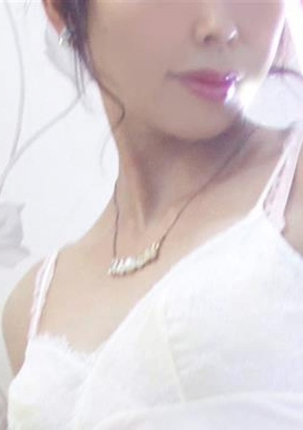 奥様と秘密の関係 大阪 みなと