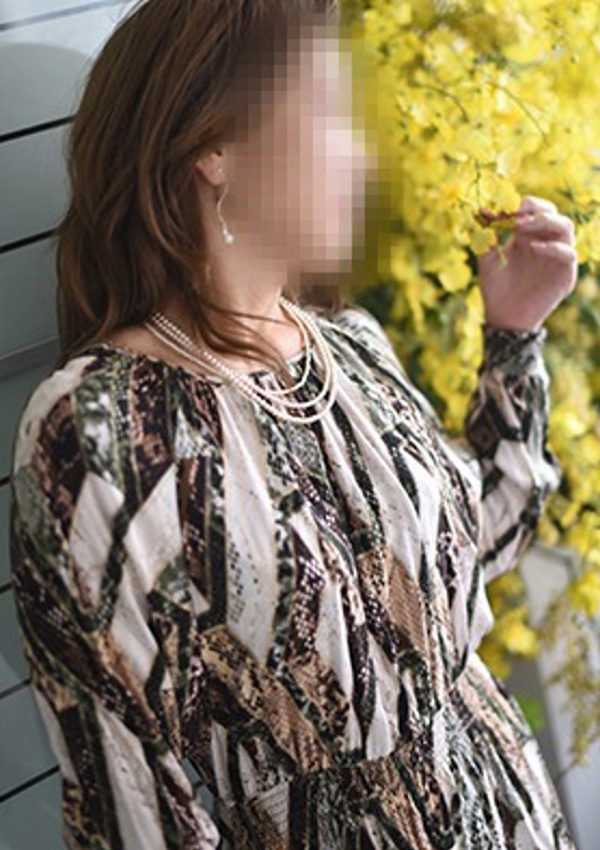 人妻出逢い会 百合の園 品川店 優華(ゆか)