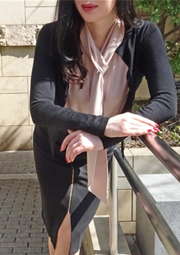 高級人妻 彩-AYA- 辛島