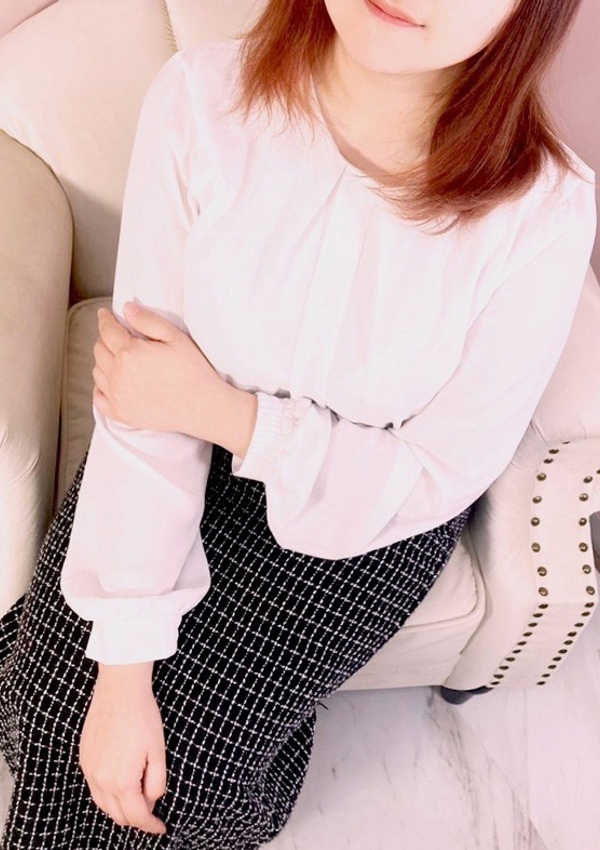 素人妻御奉仕倶楽部 Hips松戸店 はな