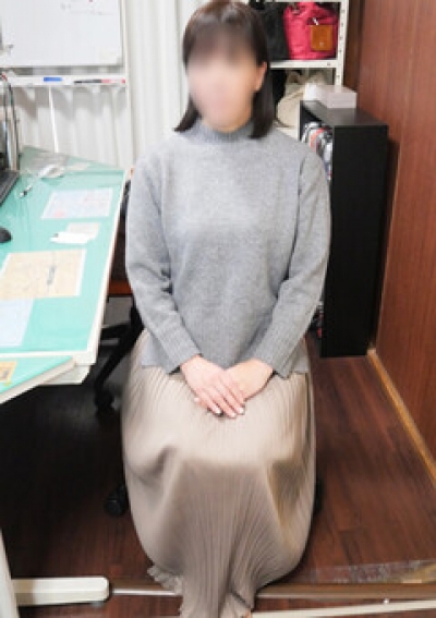 誘惑マル秘ミセス 葉山