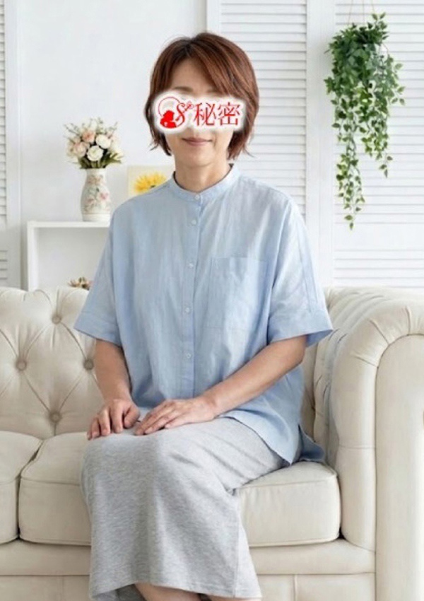 人妻の秘密 成田 ちづる