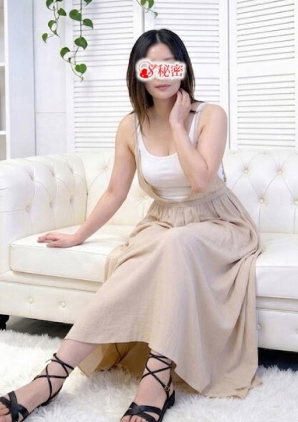 人妻の秘密 成田 のん