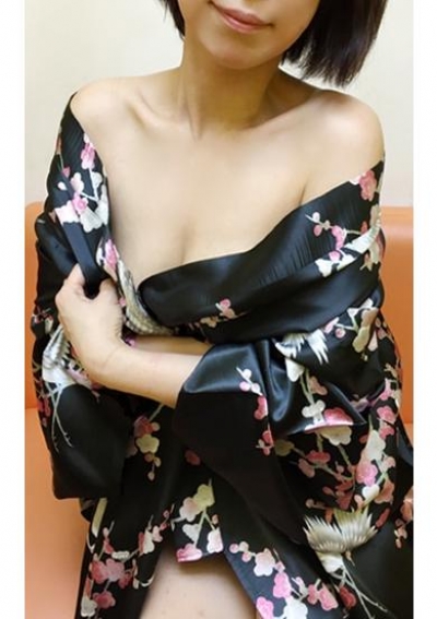 なでしこ 十三店 せな