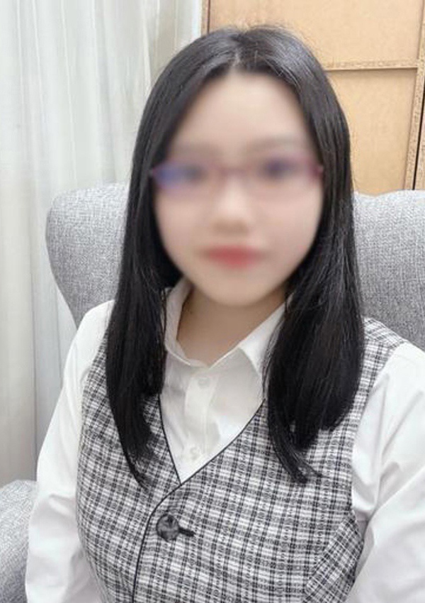 淫乱OL派遣商社 斉藤商事 鏡えむ