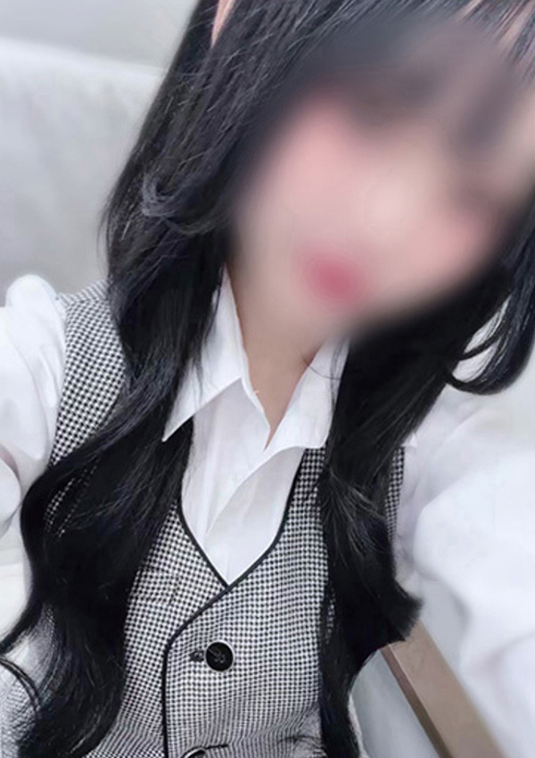 淫乱OL派遣商社 斉藤商事 篠宮るあ