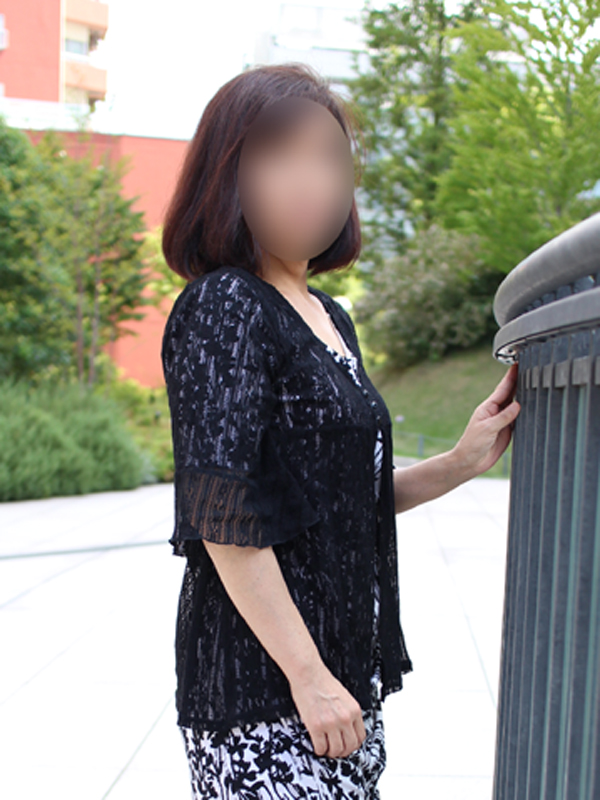 かわいい熟女&おいしい人妻 池袋店 みつこ