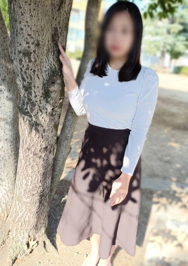 素人御奉仕倶楽部 Hips西川口店 まき