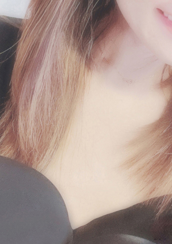 人妻の秘密 成田 りん