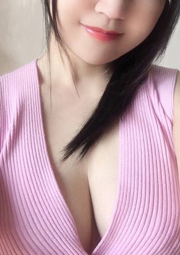 人妻の秘密 成田 みゆこ