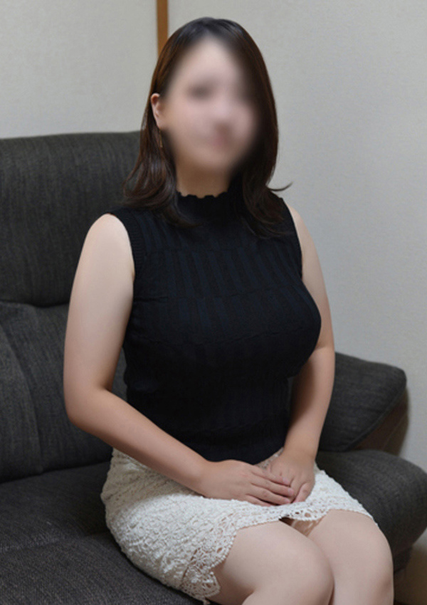 30代40代50代と遊ぶなら博多人妻専科24時 横宮 千春