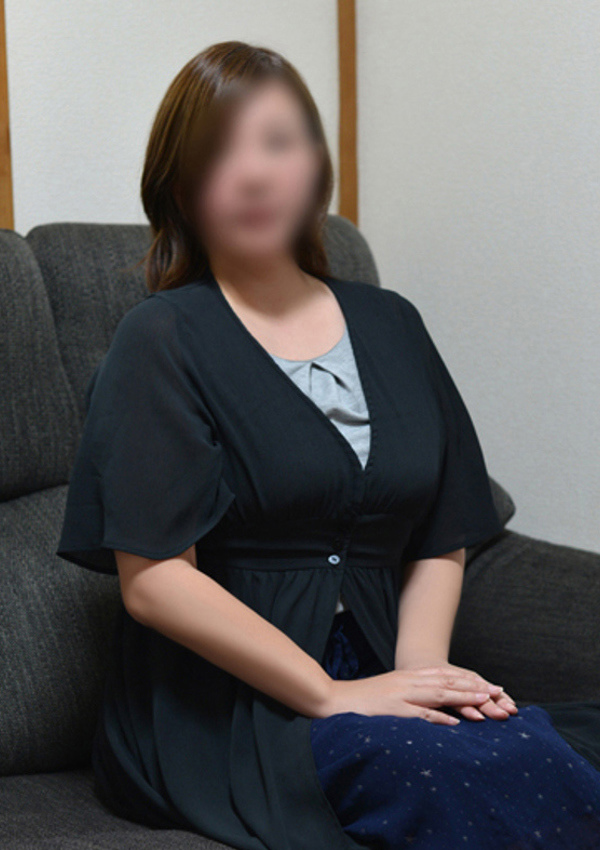 30代40代50代と遊ぶなら博多人妻専科24時 白川 紬