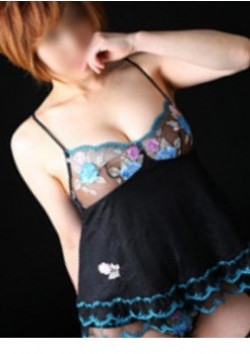 都合のいい若妻 りほ