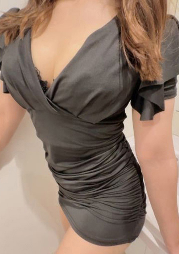 ノーハンドで楽しませる人妻 名古屋店 えみか